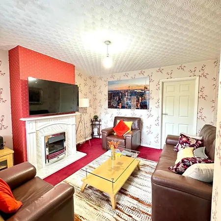 Cozy Inn Near Luton Station, Mall And Luton Airport 10 Min Экстерьер фото